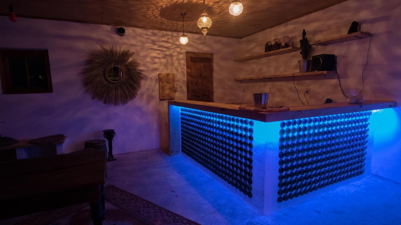 Karma Hostel Martvili Luaran gambar