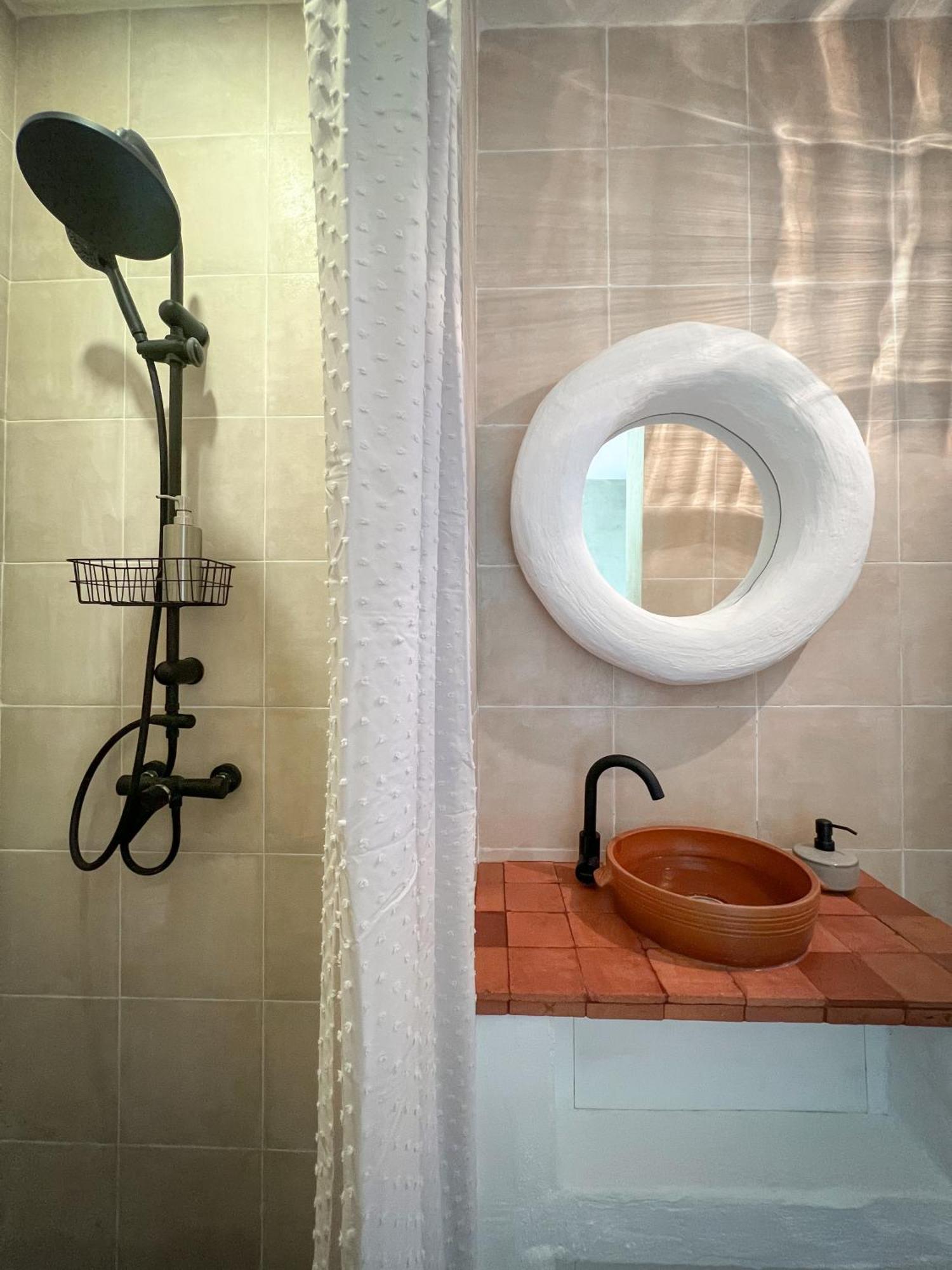 Karma Hostel Martvili Luaran gambar